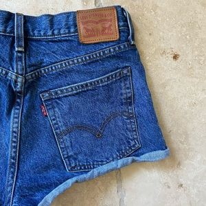 Vintage Levi’s cheeky shorts